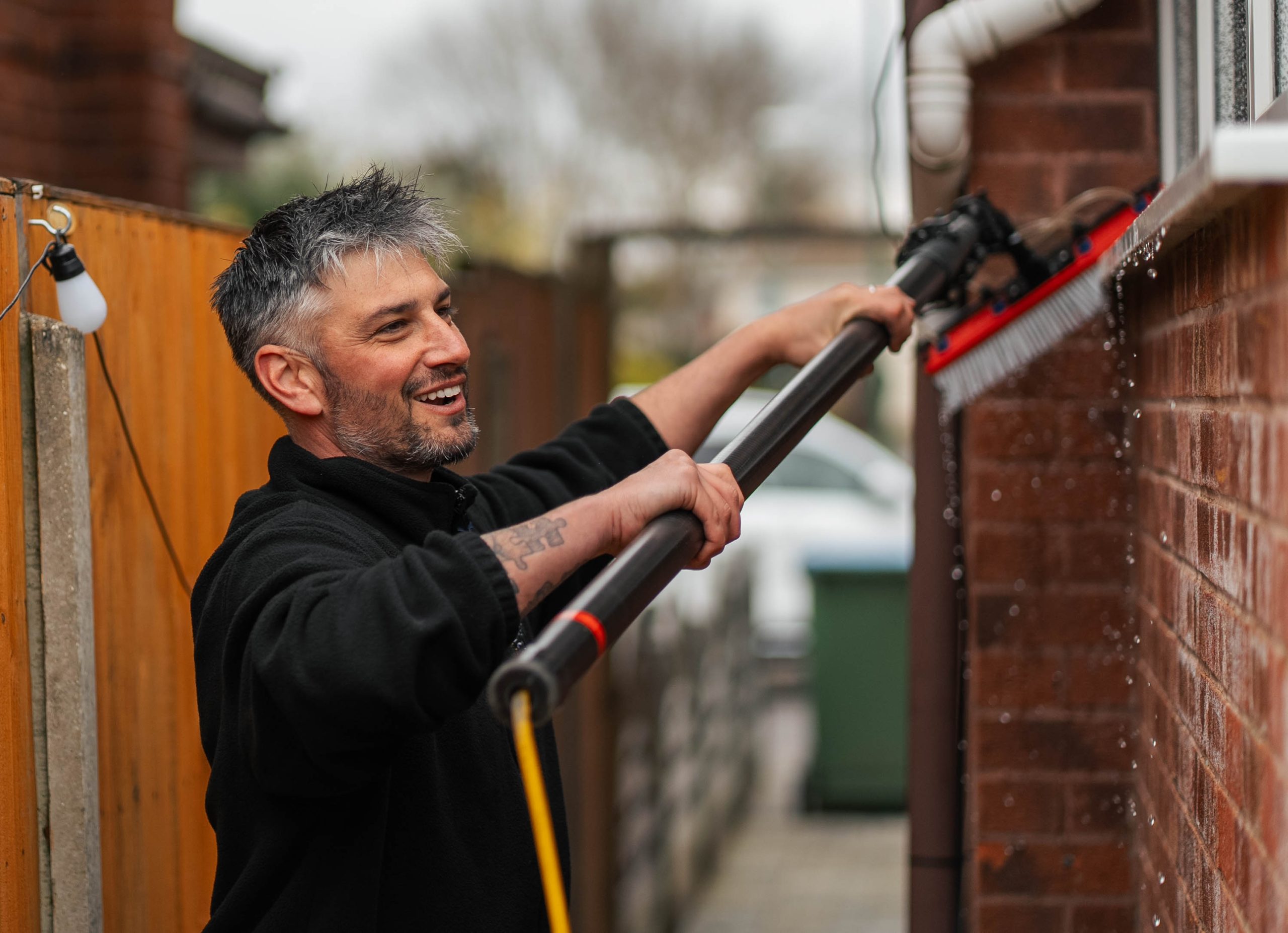 Why Retail Stores Should Schedule Regular Pressure Washing | Energize Cleaning